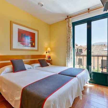 Casa Rural La Chata By Vivere Stays Valsain Zewnętrze zdjęcie