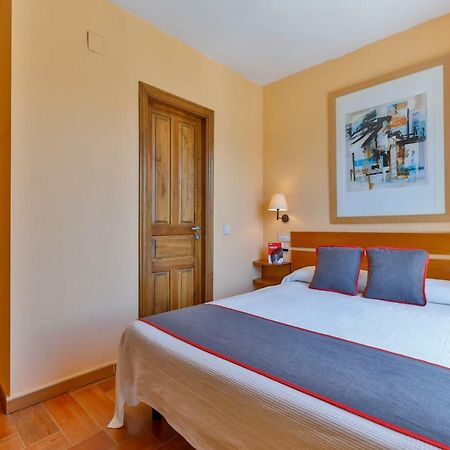 Casa Rural La Chata By Vivere Stays Valsain Zewnętrze zdjęcie